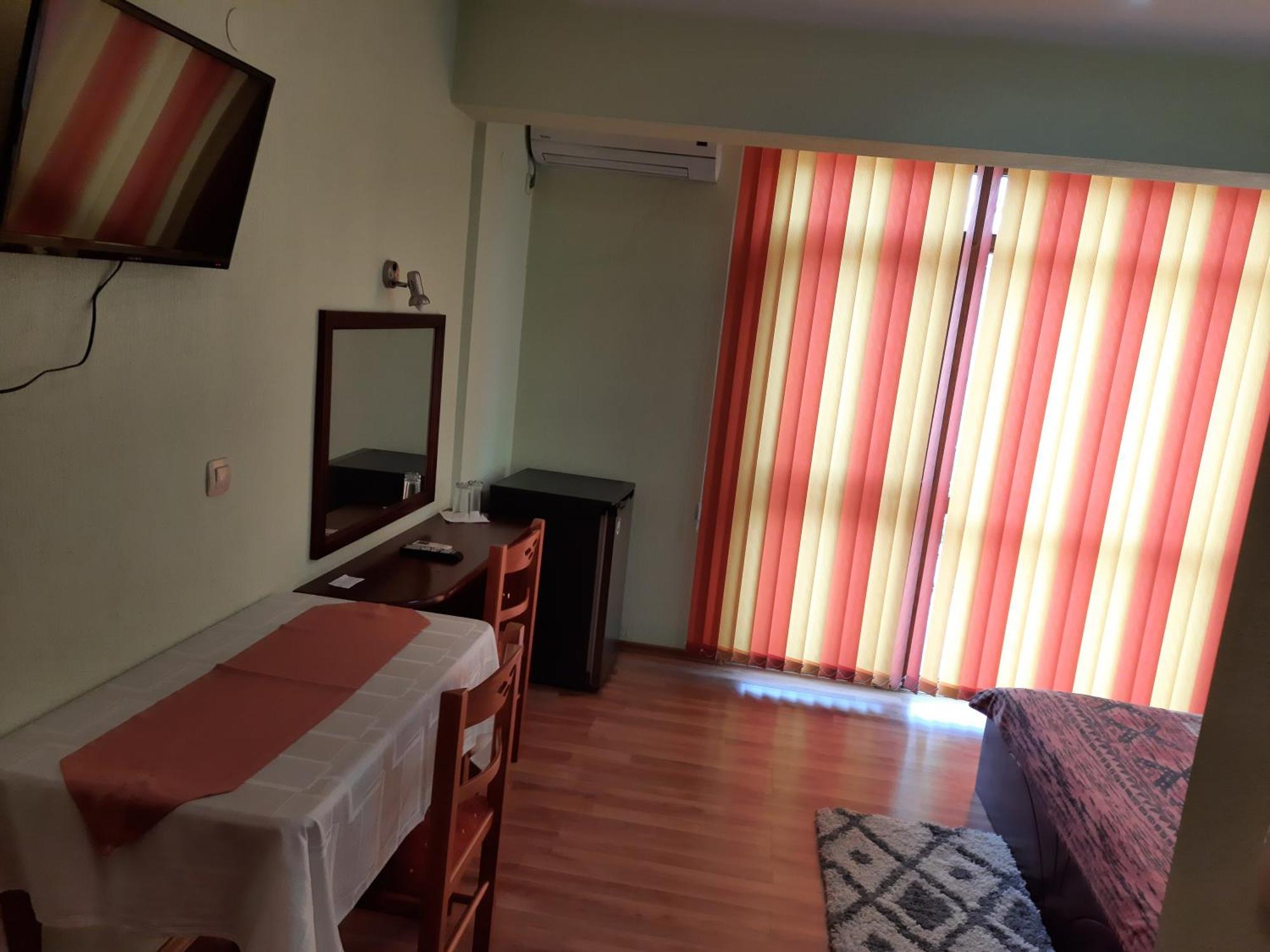 Motel Elegance Σαντάνσκι Εξωτερικό φωτογραφία