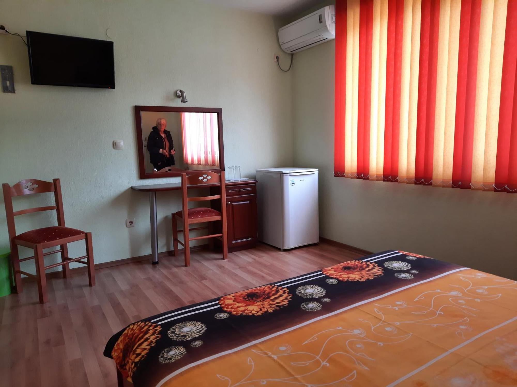 Motel Elegance Σαντάνσκι Εξωτερικό φωτογραφία